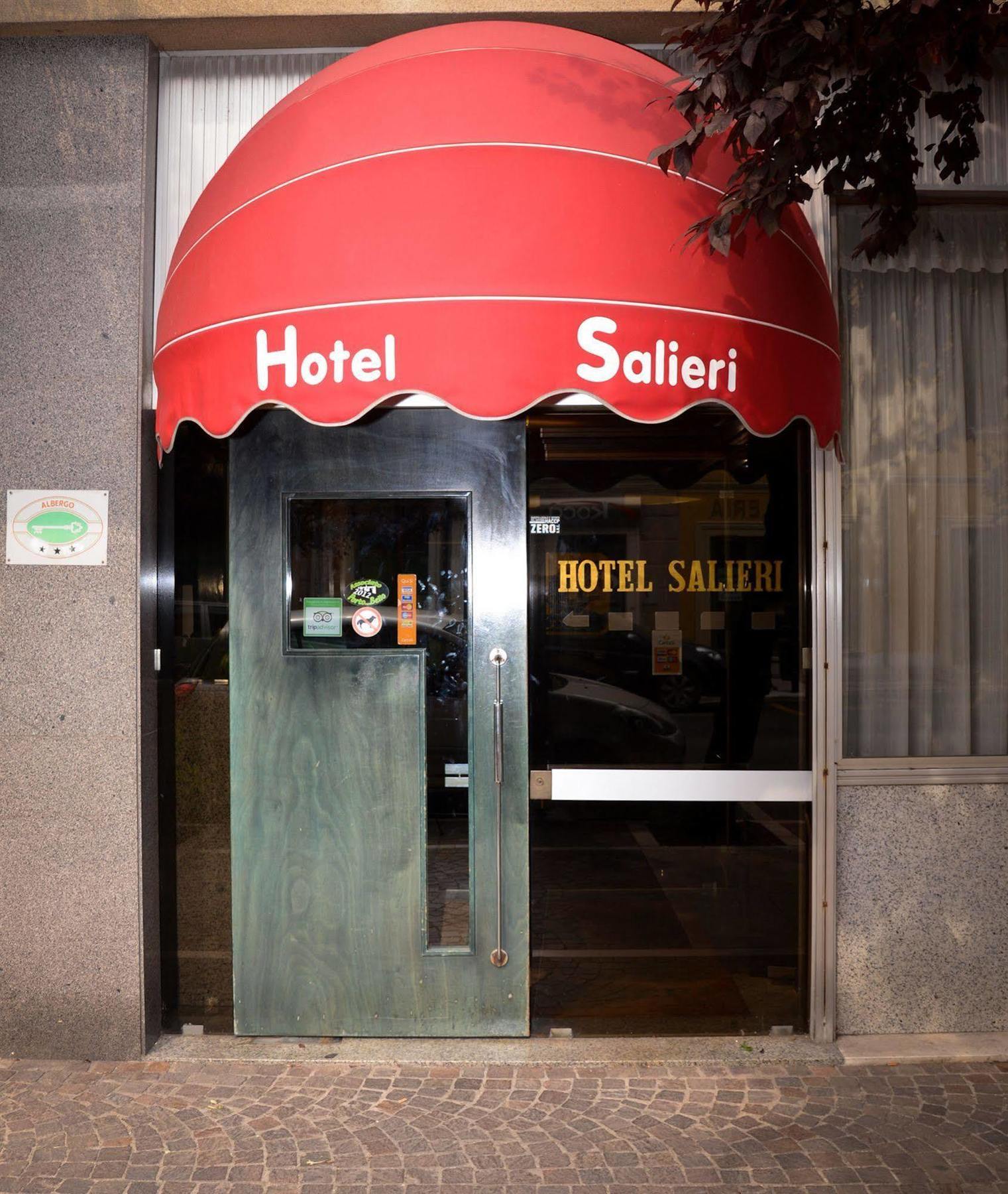 Hotel Salieri 3*